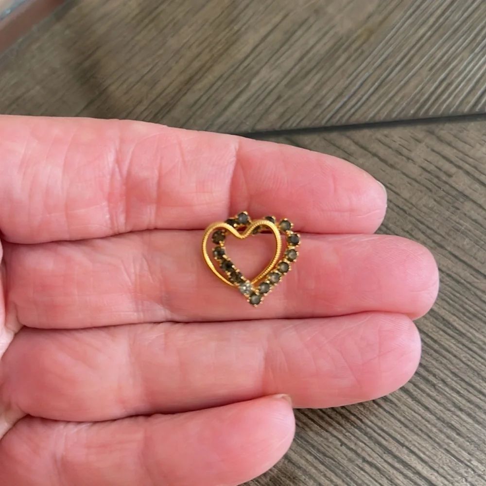 Vintage Interlocking Heart Grey Rhinestone Pin - Picture 10 of 16